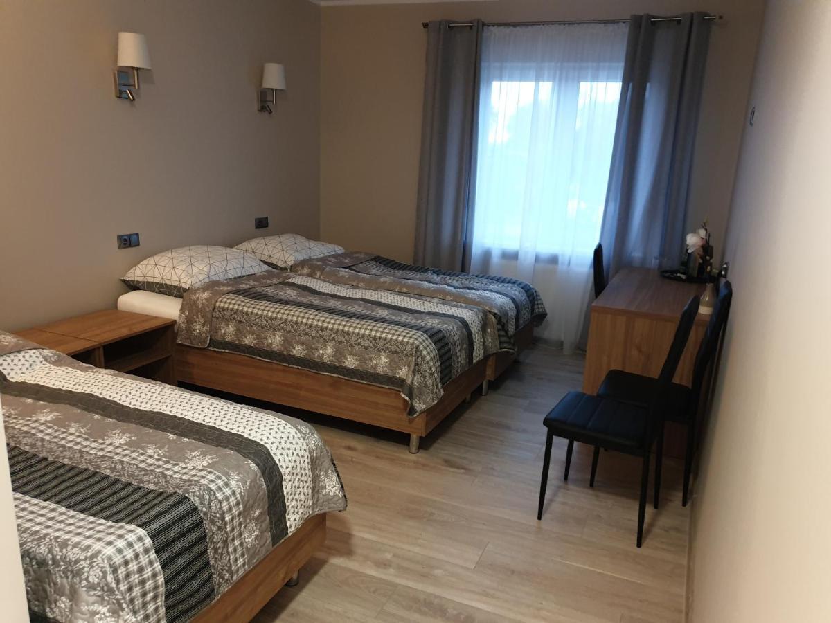 Motel Na Stacji Paliw Ustronie Morskie Extérieur photo