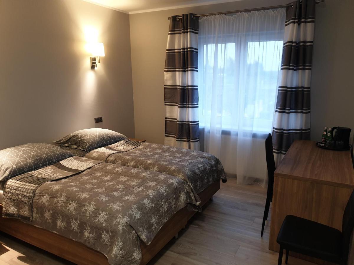 Motel Na Stacji Paliw Ustronie Morskie Extérieur photo